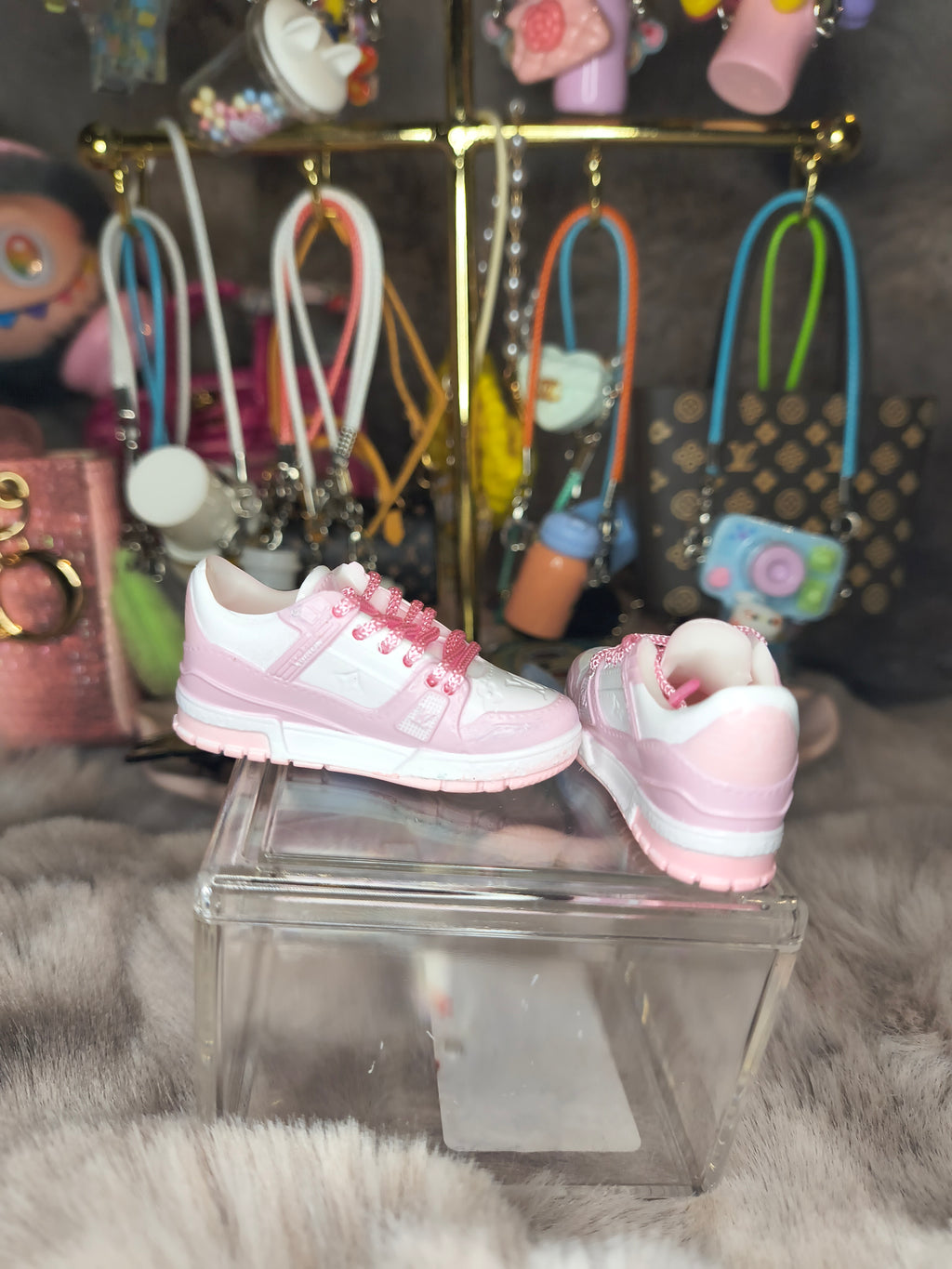 Shoes pink